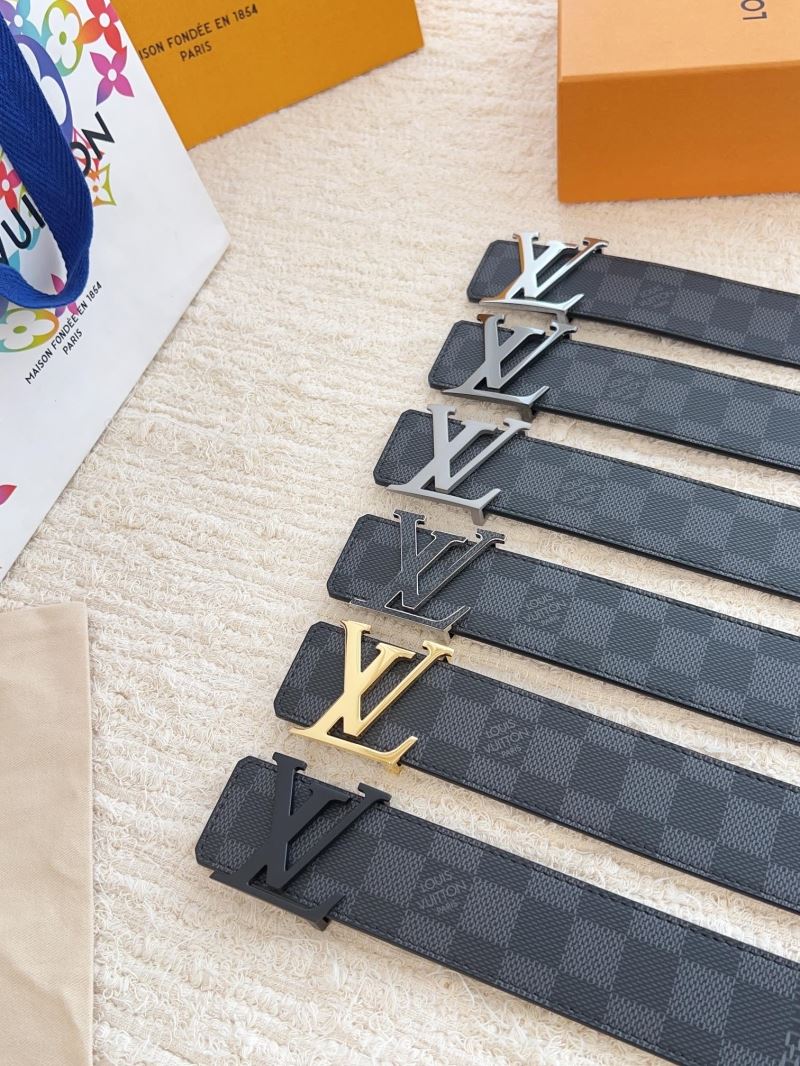 l0vis Vvtt0n belts
